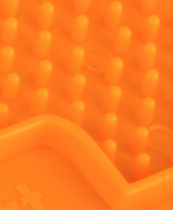 LickiMat Soother - Aktivitetsmåtte 20cm Orange
